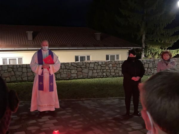 Misa i molitva za žrtve Vukovara i Škabrnje