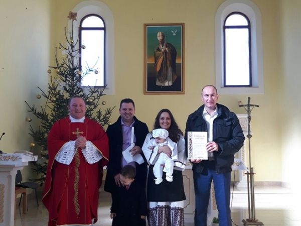 NA SV. STJEPANA PRVOMUČENIKA PRVO KRŠTENJE U NOVOJ ŽUPNOJ CRKVI