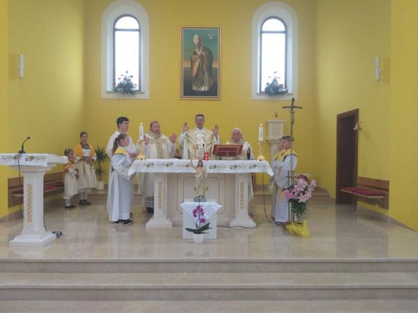 Donji Lapac: proslava 100 godina rođenja svetog zaštitnika Ivana Pavla II.