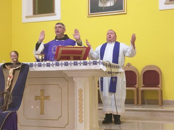 Donji Lapac: Korizmena duhovna obnova